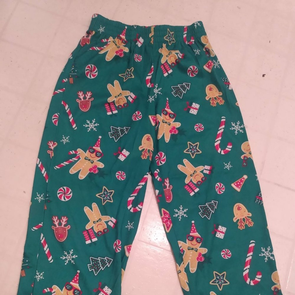 BOYS Pajama Pants - Holiday Pattern - Size L